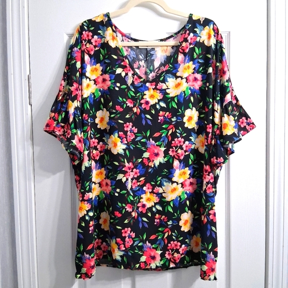 Bright Night Blooms Top Haptics By Designer Holly Harper Ruffle Sleeve Plus Size - Picture 14 of 14